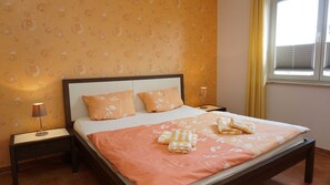 1 habitación, cuna de viaje, wifi y ropa de cama 