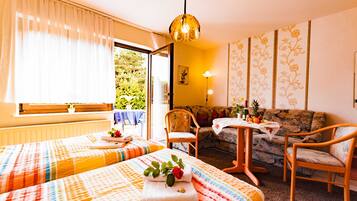 1 bedroom, in-room safe, WiFi, bed sheets