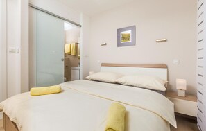3 Schlafzimmer, kostenloses WLAN, Bettwäsche