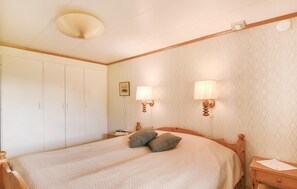 2 chambres, lit de bébé portatif, accès au Wi-Fi (inclus)