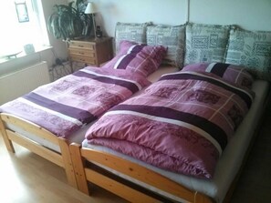 1 bedroom, travel crib, WiFi, bed sheets