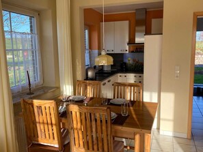 Fridge, dishwasher, coffee/tea maker, electric kettle