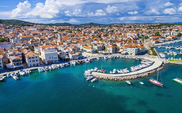 area - 2 bedroom lovely apartment in Vodice (Vodice)