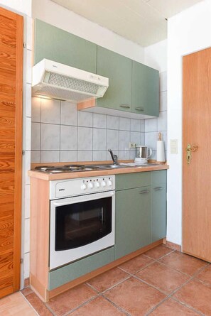 KĂŒhlschrank, Ofen
