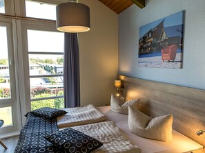 3 Schlafzimmer, Reisekinderbett, WLAN, Bettwäsche