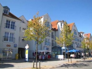 Uklassifisert bilde, 3 av 9, knapp