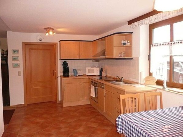 Unclassified image, 1 of 9, button - Rügen-Fewo 244 - apartment (Putbus)