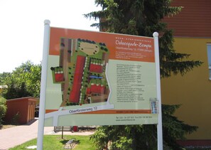 Unclassified image, 2 of 18, button