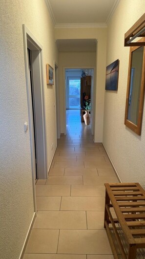 Unclassified image, 4 of 18, button