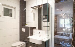 Bathtub