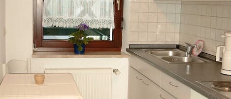 Fridge, microwave, oven, highchair
