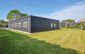 Children’s area - Lovely home in Ebeltoft with WiFi (Ebeltoft)