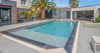 Beautiful home in Agde