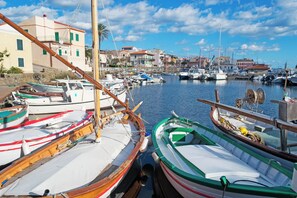 Marina - Holiday apartment with balcony and sea view (Stintino)