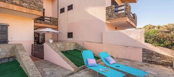 Holiday apartment with parking