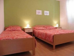 1 bedroom, WiFi - Holiday apartment 70 m from the sea (Barbat)