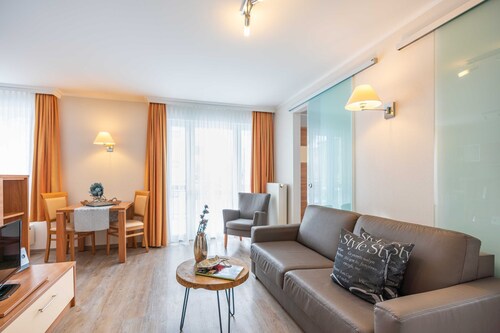 Type I / Nr. 2 - Strandhaus Aurell - directly on the Baltic Sea beach