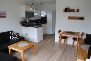 TV - Vacation apartment in Wackerballig/Gelting 200m to the beach - Holiday apartment (Gelting)