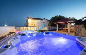 室外 SPA 浴缸