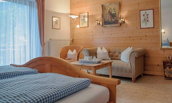1 bedroom, travel crib, WiFi, bed sheets - Double room - 1 - Gasthof Batznhäusl (Kreuth)
