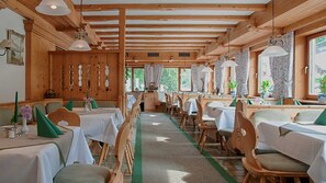 Dining - Double room - 1 - Gasthof Batznhäusl (Kreuth)