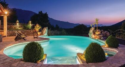 7 bedroom gorgeous home in Grabovac