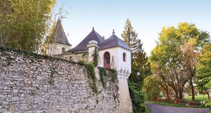 Jolie maison Ă Gennes avec WiFi