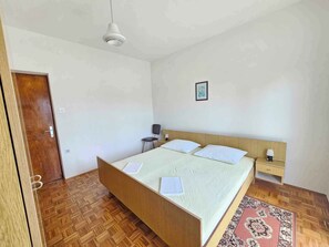 3 bedrooms