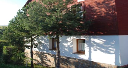 Casa vacacional Betsy con chimenea justamente después del paso de frontera