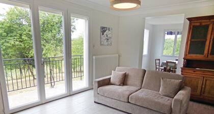 Belle maison Ă Eyliac