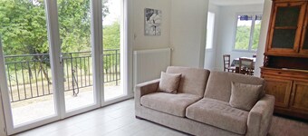 Beautiful home in Eyliac