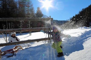 Nicht klassifiziertes Bild, 2 von 57, Schaltfläche