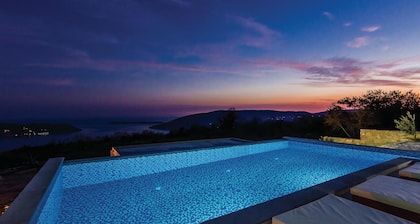 Atemberaubendes Haus in Herceg Novi mit.