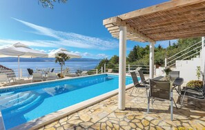 Pool - Amazing apartment in Mimice with house sea view (Mimice)