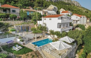 Exterior - Amazing apartment in Mimice with house sea view (Mimice)