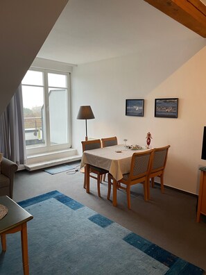 Dining - Apartment 22 Residenz Bellevue DSL WiFi free of charge - Apartment 22 (Zinnowitz)