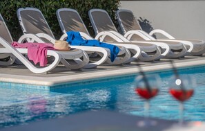 Et oppvarmet basseng