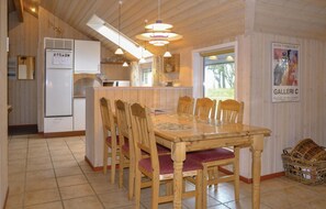 Dining - 3 bedroom cozy home in Oksbøl (Oksbøl)
