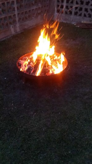 Unclassified image, 5 of 15, button