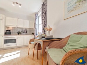 Fridge, oven, coffee/tea maker, electric kettle - Villa Margot, Whg. 35 - VM 35 (Heringsdorf)