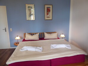 2 Schlafzimmer, Reisekinderbett, WLAN