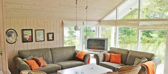 4 bedroom stunning home in Væggerløse