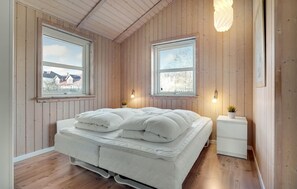 4 slaapkamers, reisbedje, gratis wifi