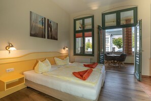 Unclassified image, 3 of 10, button - Apartment 02 - Villa Stock (Heringsdorf)