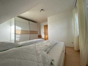 2 Schlafzimmer