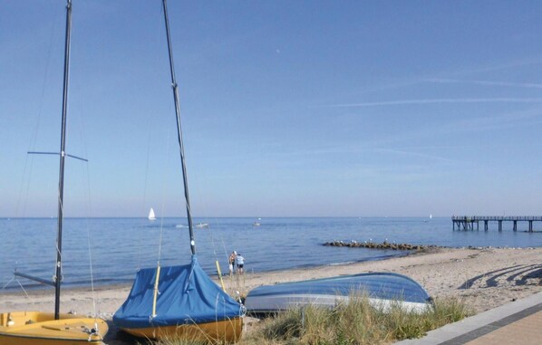 In Strandnähe, Angeln