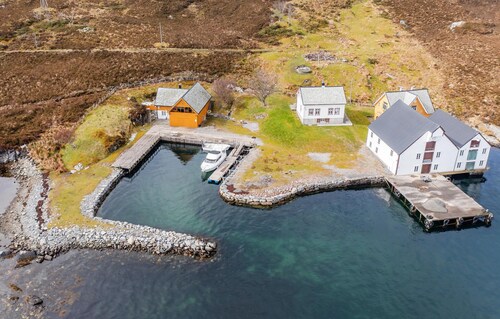 Magnifique maison à Kvamsøy avec vue sur la mer