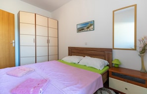 2 chambres, Wi-Fi gratuit, draps fournis
