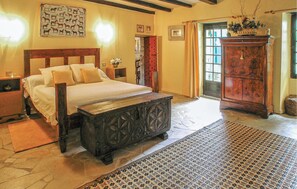 4 habitaciones y ropa de cama