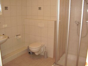 Nicht klassifiziertes Bild, 2 von 15, Schaltfläche